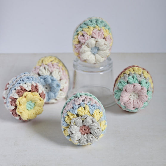 Granny Eier - Osterdekoration
3