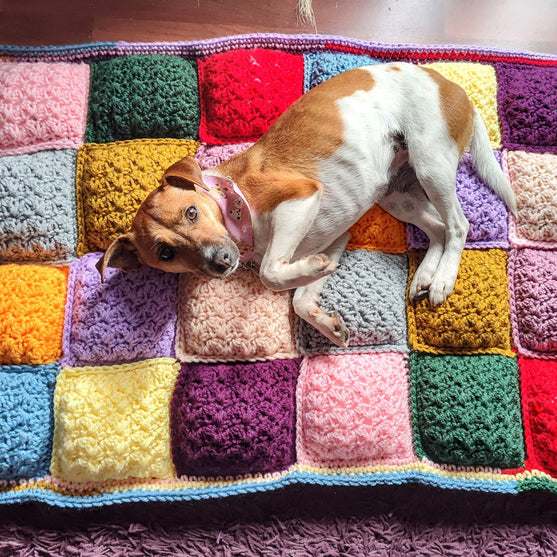 Soft Squares - Gefütterter Überwurf
7