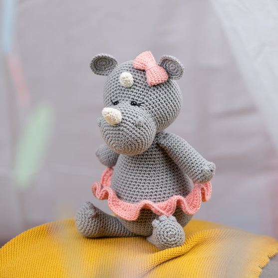 Nashorn Hollie
6