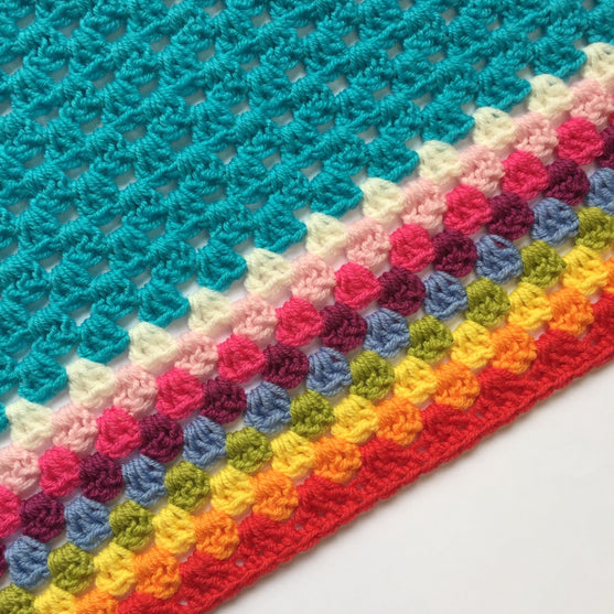 Rainbow Skies - Kleine Decke
2