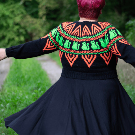 Scary Cat - Pullover
3