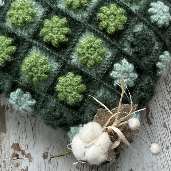 Magischer Garten - Teil eines Kissens
5