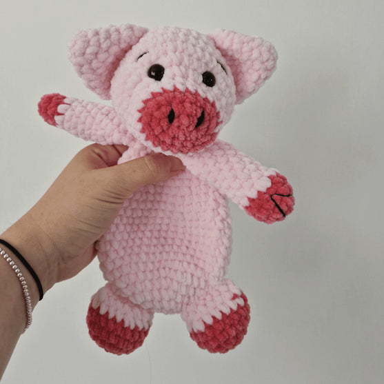 Pebbles the Piglet - Kuscheltier
2