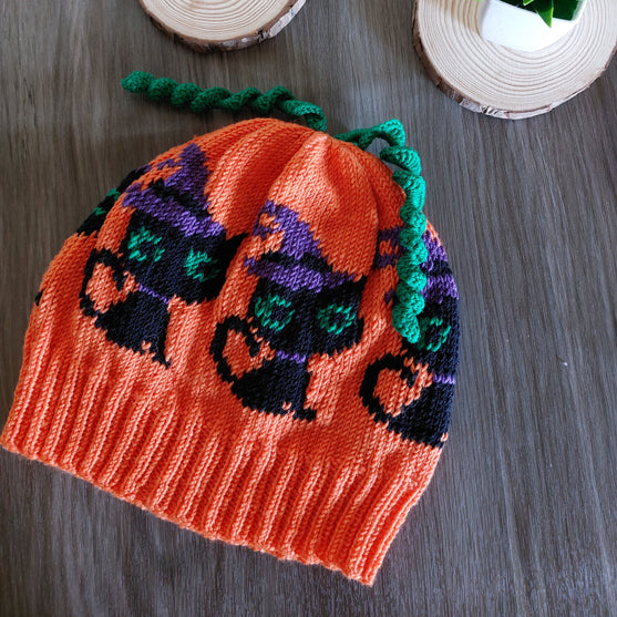 Schwarze Katzen - Mütze
3