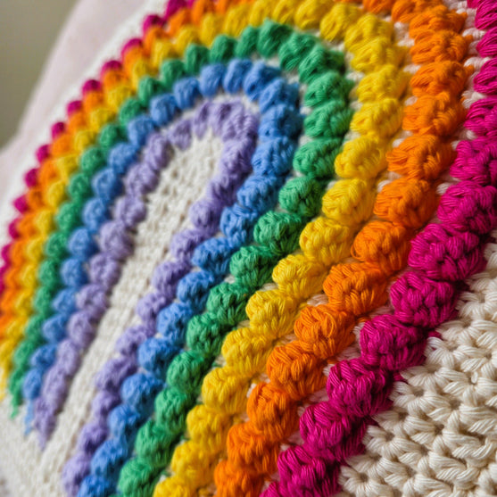 Rainbows of Love - Kissen
4