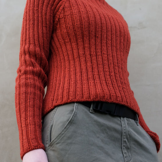Copper Crest - Pullover
8