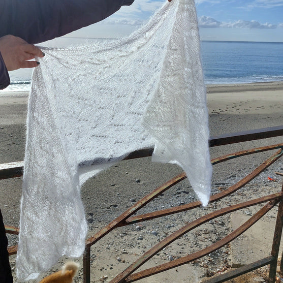 Snowy Peaks - Schal
2