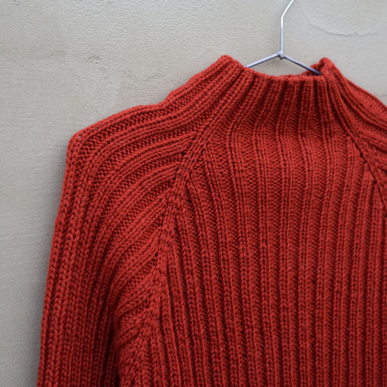 Copper Crest - Pullover
3