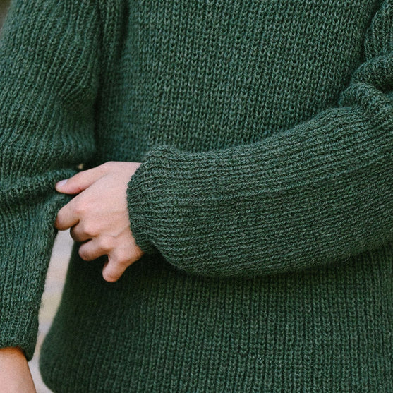 Christian Cozy - Pullover
6