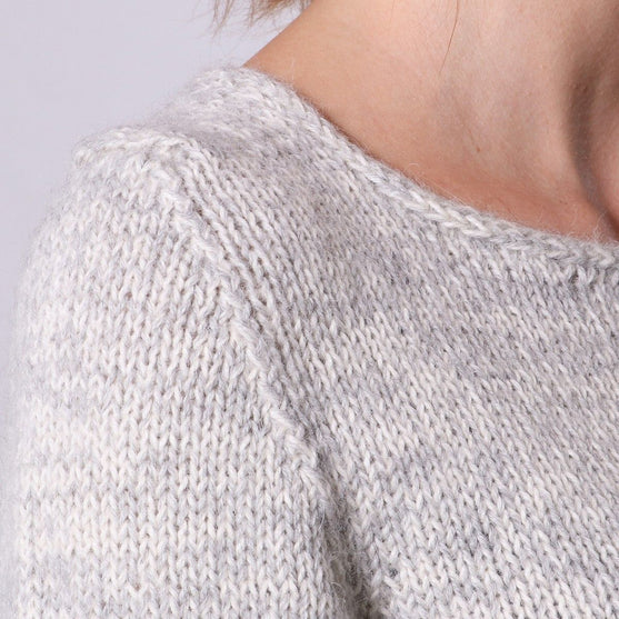Astrid Pullover
7