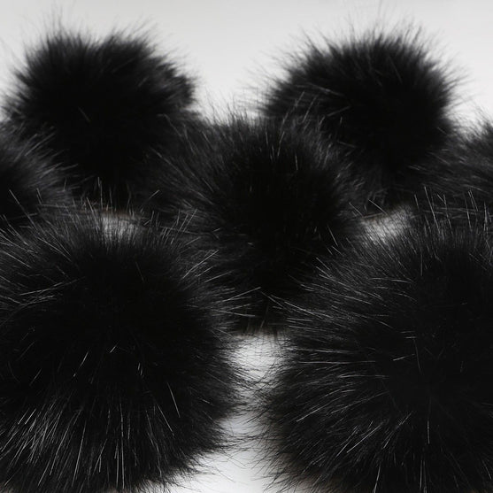 Pompon - Schwarz - Go Handmade
2