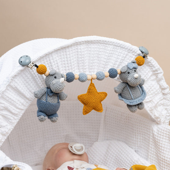 Hollie und Herman - Kinderwagenkette
7