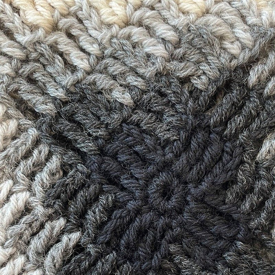 Pixel Fade - Pullover
8