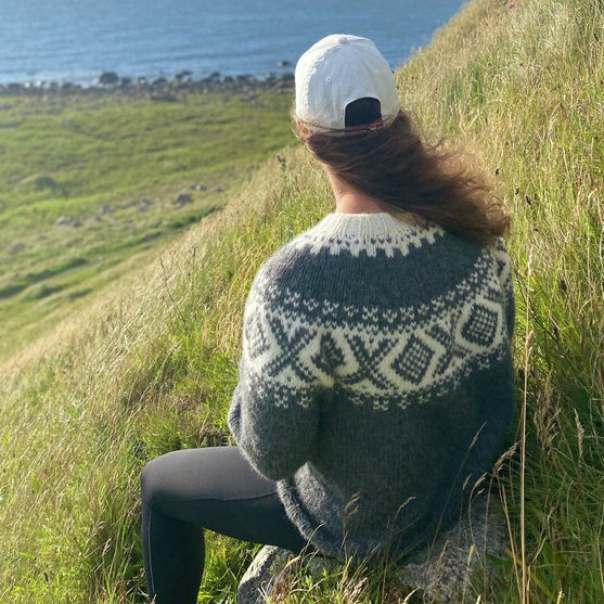 111-14 Kuschelpullover Chunky Cortina
4