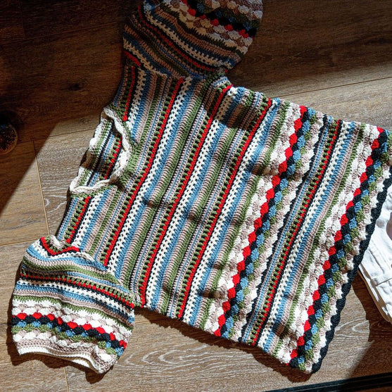 453-02 Friis Kurzarpullover
5