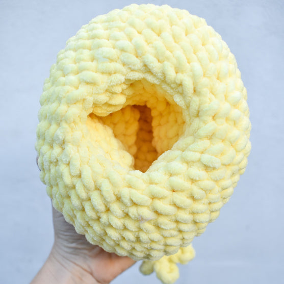 Henny - Henne mit Eiern
5