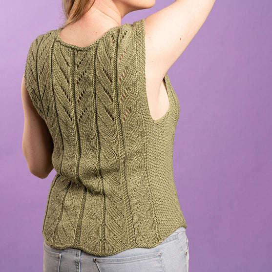 Eva - Sommertop in Rainbow Bamboo
4