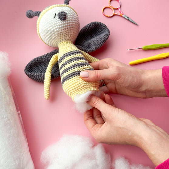 Füllwatte - 100 g - Hobbii
3