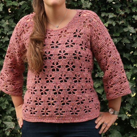 Fleur - Lace Pullover
6