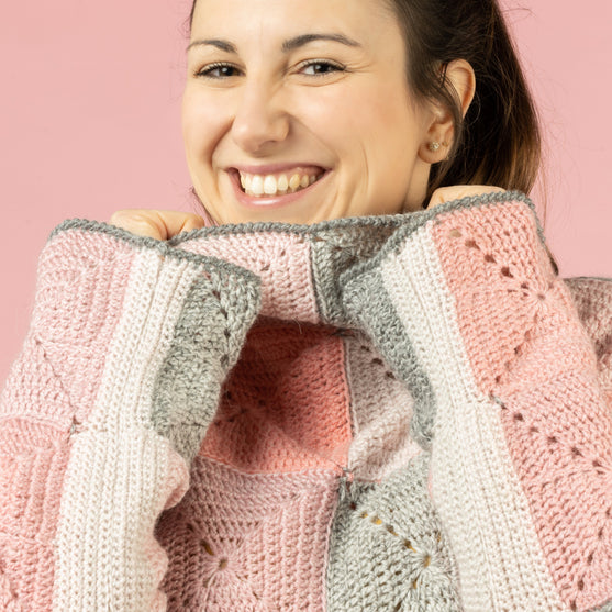 Hello Squares - Pullover
7