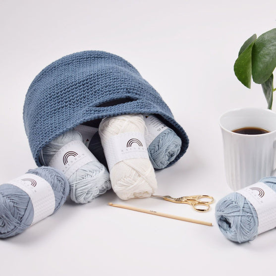 Gehäkelte Garntasche
2