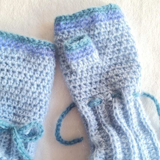 Ice Blue - Handstulpen
2