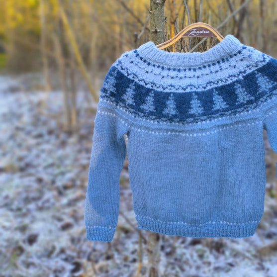Fluffy Winterday - Kinderpullover
2