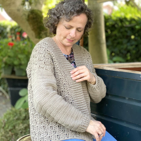 Backflip - Cardigan
7