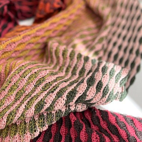 Sweet Almonds - Tuch
2