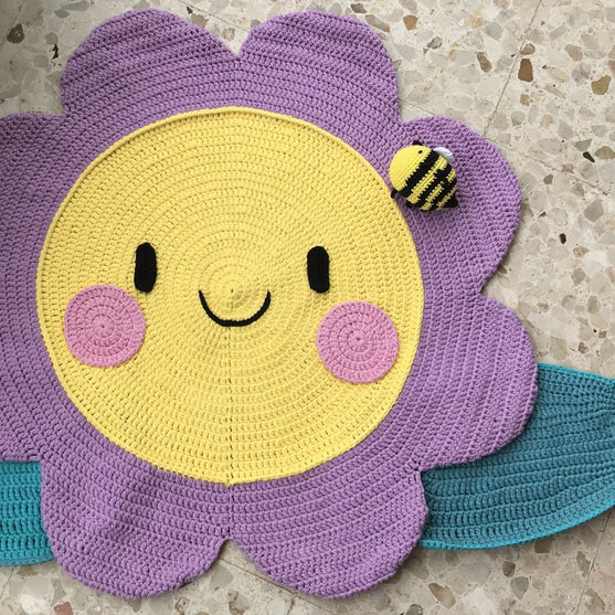 Kawaii Daisy – Teppich
2