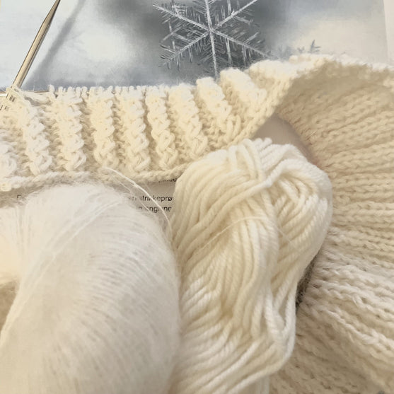 Snekrystal - Pullover
4