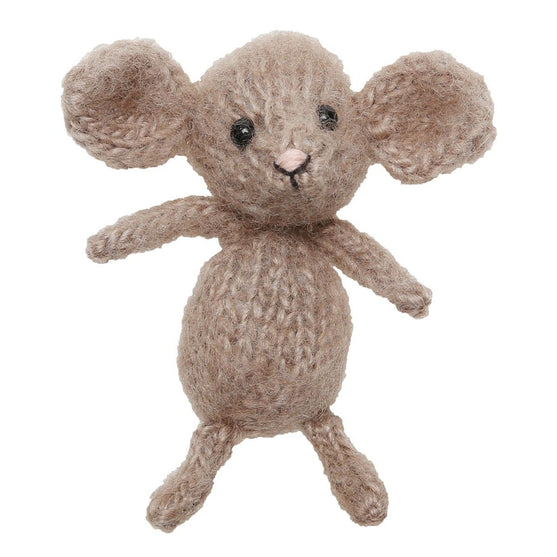 Ellie Maus
6