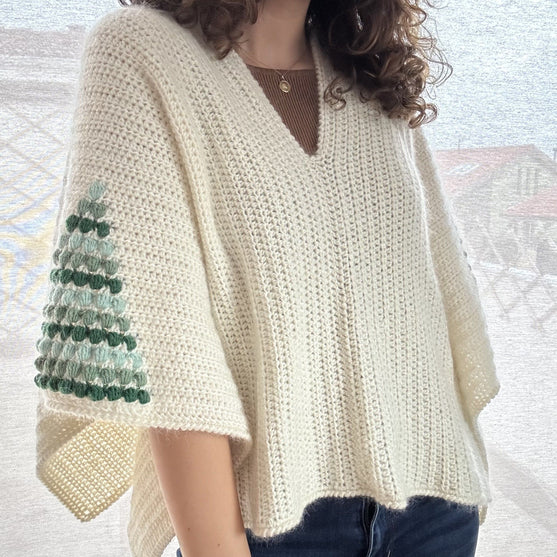 Merry Pines - Poncho
3