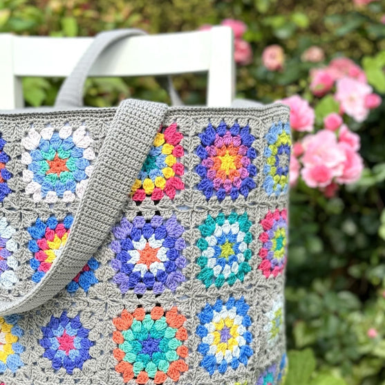 Flower Square - Tasche
8