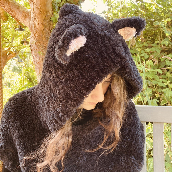 Hooded Cat - Umhang
6