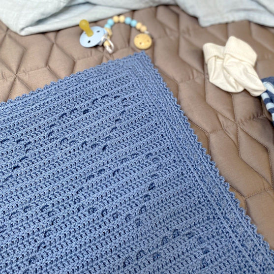 Lovely Hearts – Bamboo – Babydecke
9