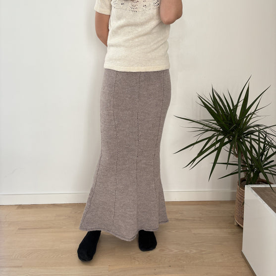 Maple Woodland Skirt - Rock
5