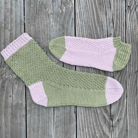 Moss Rose - Socken
4