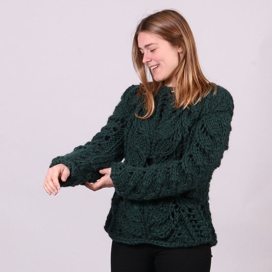 Athena Pullover
4