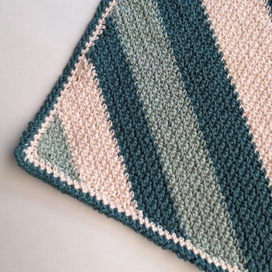 Crossed - Platzdeckchen und Untersetzer Set
2