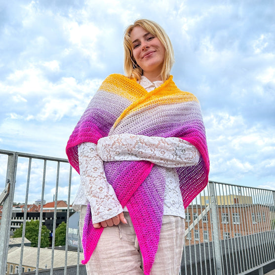 Simple Lines Alpaca - Schal
6