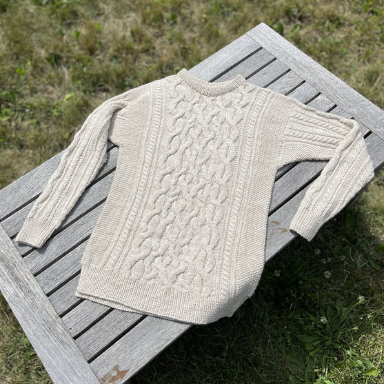 Snow and Pine - Pullover
4