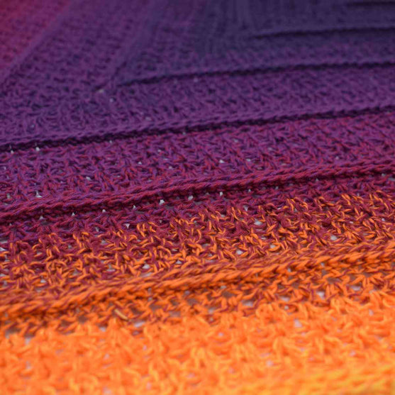 Timeless Dreieckstuch – Sultan Deluxe
4