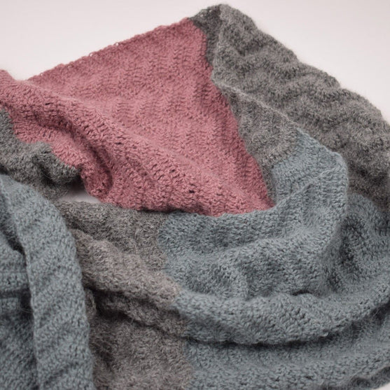 Alpaca Waves Schal
9