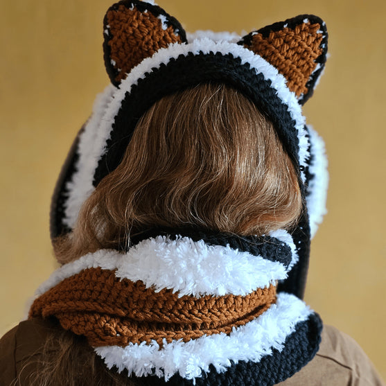 WereFox - Schal und Handwärmer
5