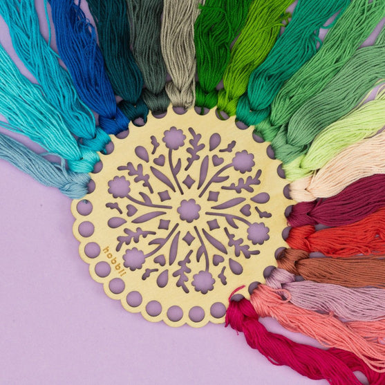 Stickgarn Organizer - Hobbii
4