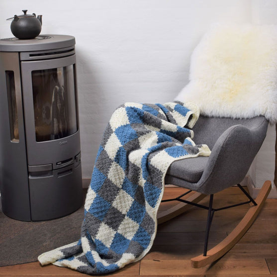 

Gehäkelte “C2C” Decke
1