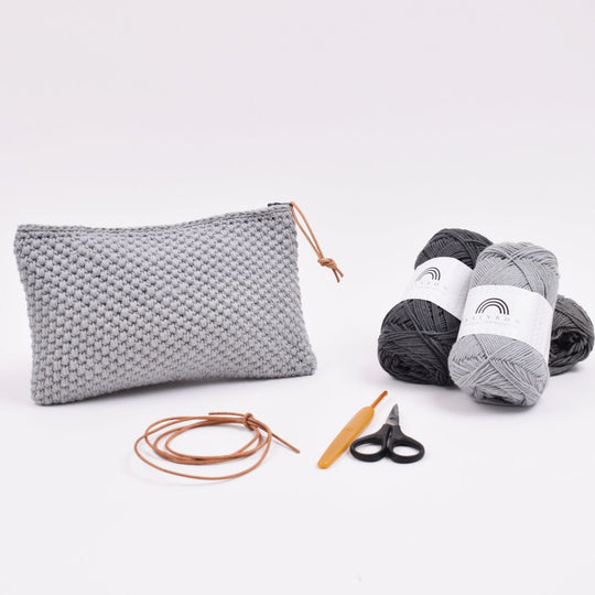 Gehäkeltes Kosmetiktäschchen