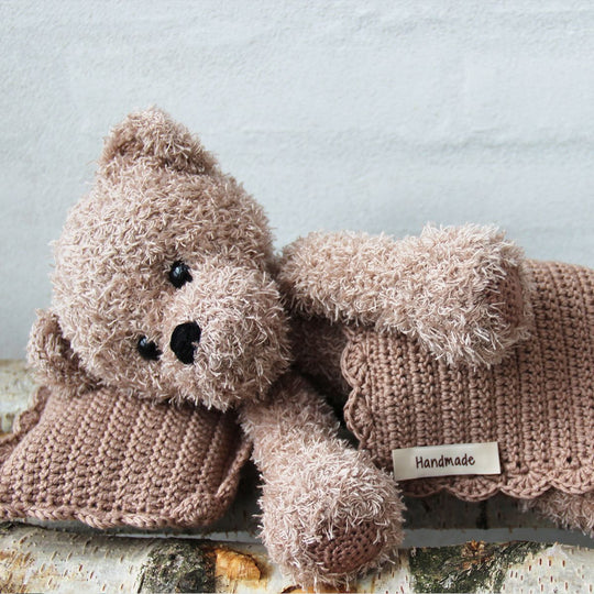 Teddy mit Decke und Kissen - Basse