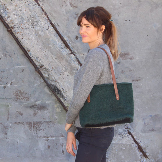 Gefilzte Tasche mit Festem Boden